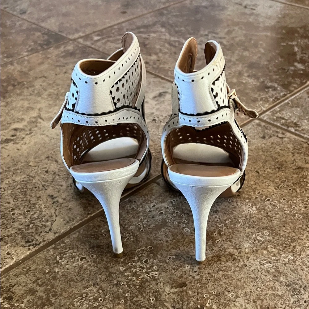 Nine West White Perforated Heels - Picture 4 of 7